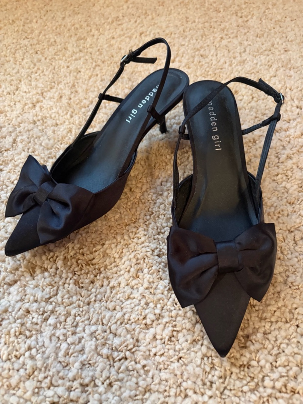 Madden Girl Black Pointed Bow Slingback Pumps